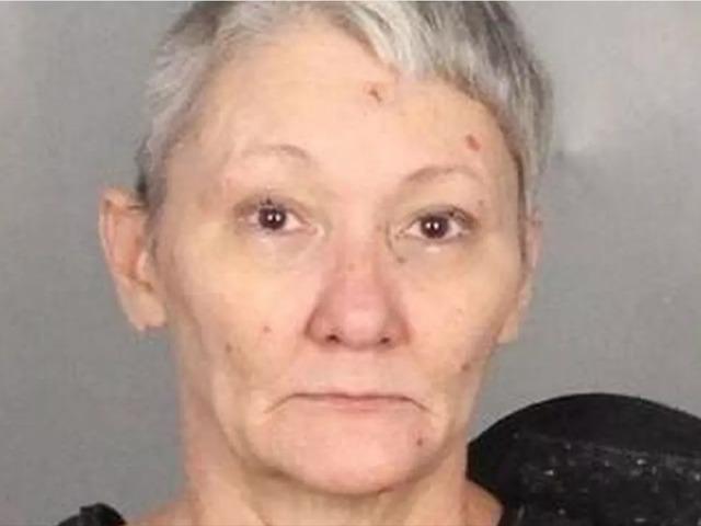 Silahla başından vurup kanını içmiş!