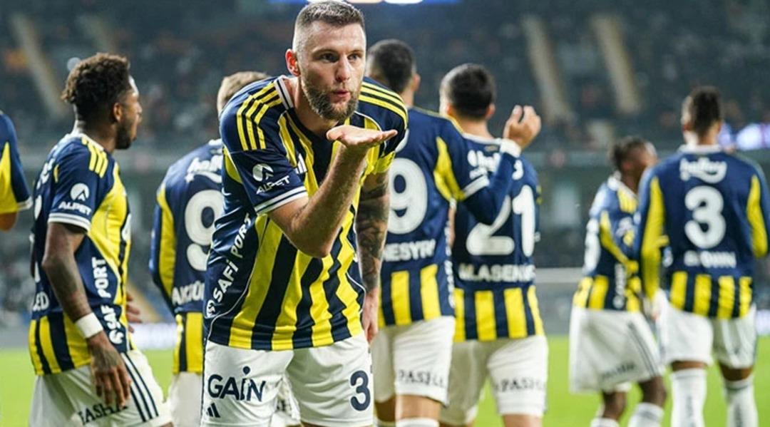Fenerbah&ccedil;e, UEFA Avrupa Ligi nde Brann ı farka boğdu! 12
