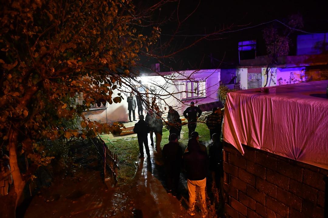 Adıyaman da çifte cinayet! Eşini ve bacanağını silahla vurarak öldürdü 1