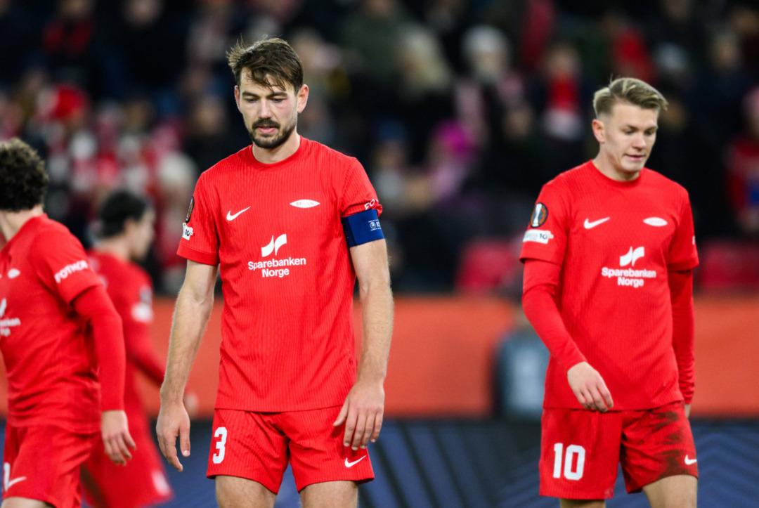 Fenerbah&ccedil;e, UEFA Avrupa Ligi nde Brann ı farka boğdu! 4