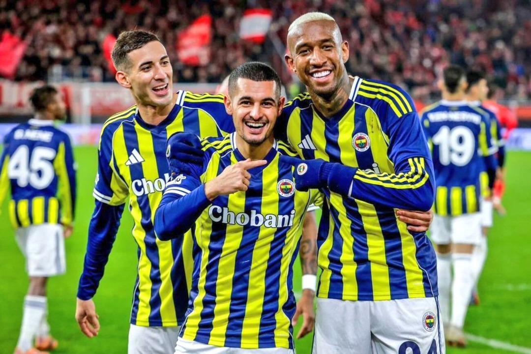 Serdar Ali Çelikler den Fenerbahçe övgüsü! Dünyada 3 tane falan var 4