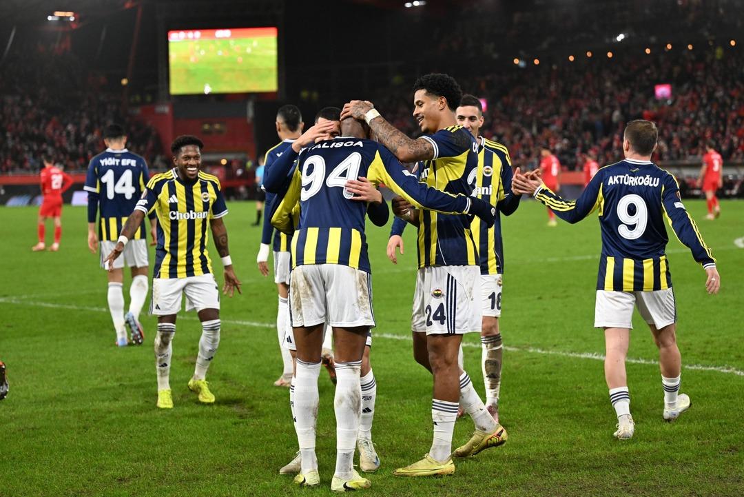 Serdar Ali Çelikler den Fenerbahçe övgüsü! Dünyada 3 tane falan var 5