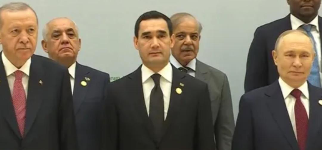 Cumhurbaşkanı Erdoğan: "Barış için elimizi taşın altına koymalıyız" 1