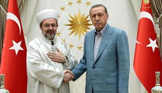 Eski Diyanet İşleri Başkanı Mehmet Görmez rektör olarak atandı