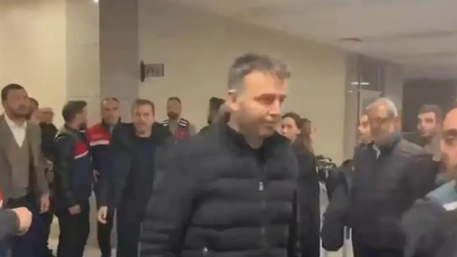 Mehmet Akif Ersoy operasyona 'siyasi' demişti! Eski AK Partili vekilden çok konuşulacak çıkış