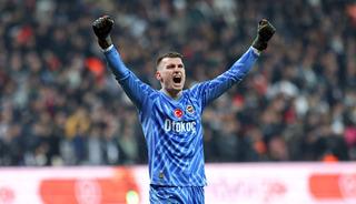 Fenerbahçe'den Livakovic hamlesi! Transferi için anlaşmaya vardı