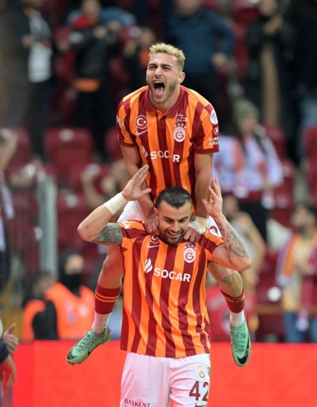 Galatasaraylı Barış Alper ve Abdülkerim Bardakçı hakkında bahis incelemesi başlatıldı iddiaları yalanlandı! 1