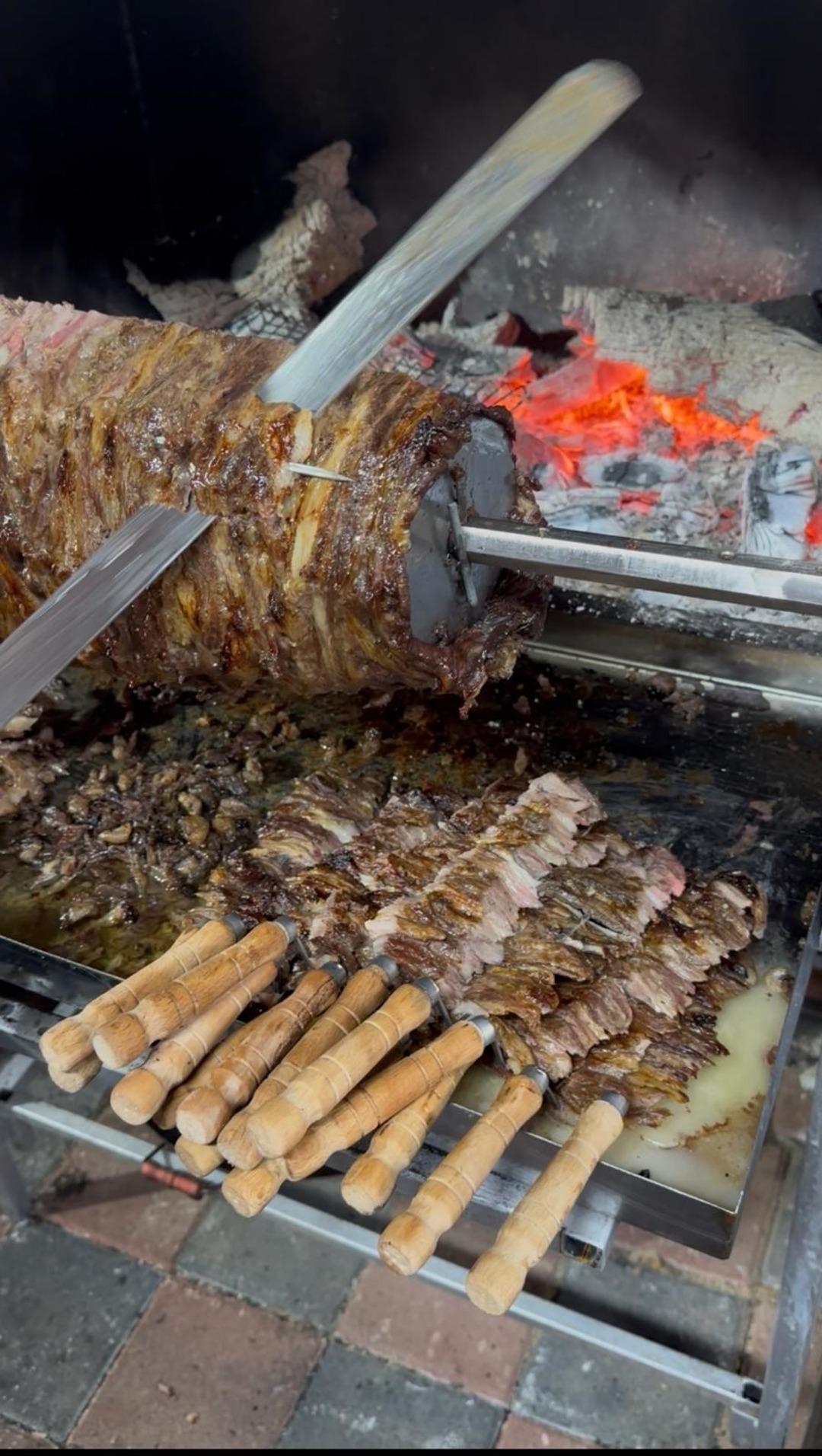 Kıp&ccedil;ak T&uuml;rklerine ait 1000 yıllık gelenek: 400 yıllık hana taşındı 2