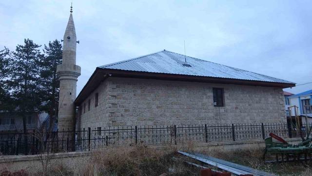 Tunceli’de 144 yıllık tarihi hamam, turizme kazandırılmayı bekliyor 6