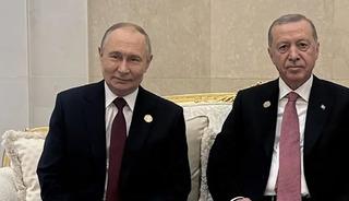 Erdoğan'dan Aşkabat'ta kritik temaslar! Putin ile görüştü
