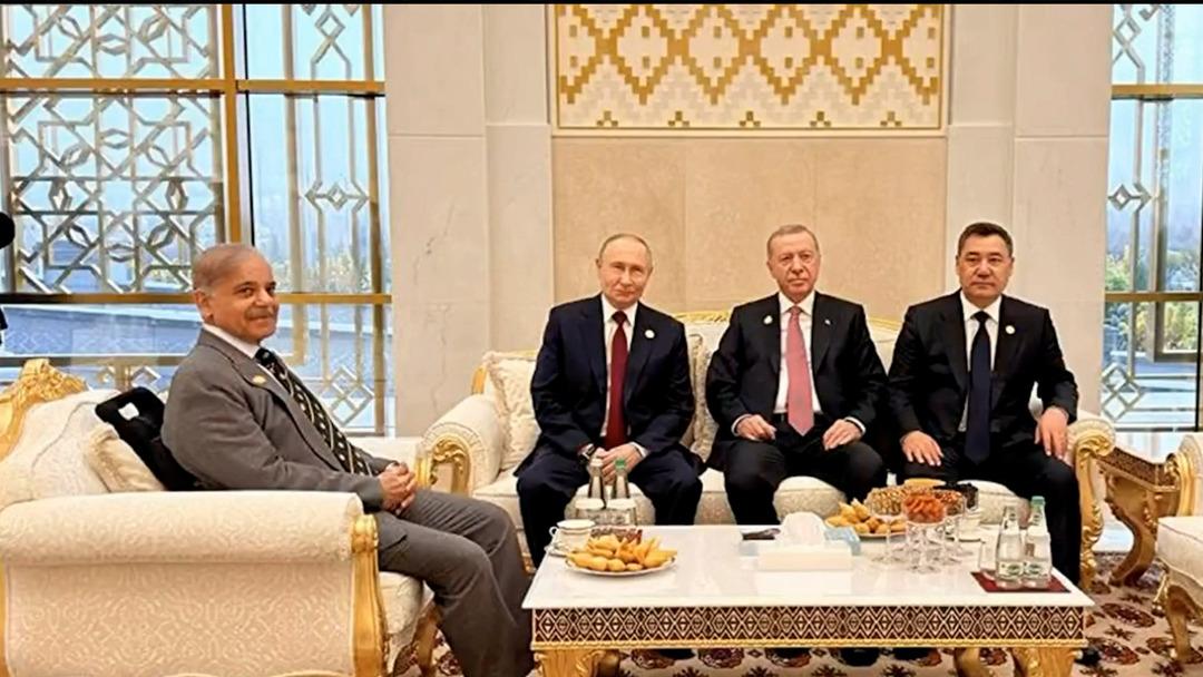 Erdoğan dan Aşkabat ta kritik temaslar! Putin ile görüştü 2