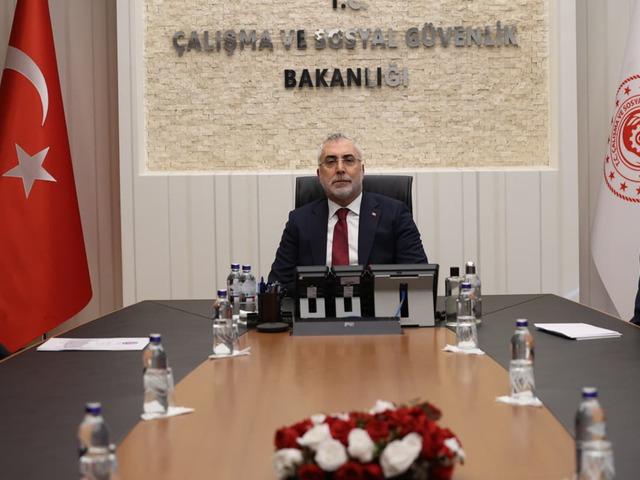 Asgari &uuml;cret zammında son dakika | Zam pazarlığı başladı, T&uuml;rk-İş masada var mı? Işıkhan'dan a&ccedil;ıklama