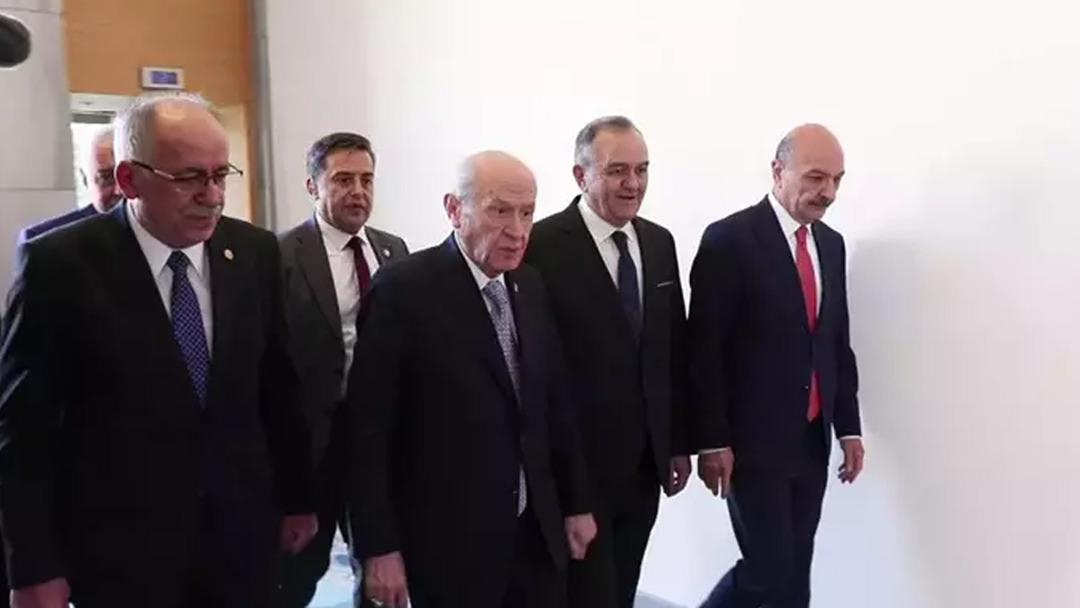MHP ve DEM Parti nin görüşmesi sona erdi! Bahçeli den dikkat çeken çıkış: Her sözüne imzamı atarım 1