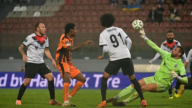 Arda Turan'a 3 dakika yetti! Shakhtar Donetsk Hamrun'u geçti