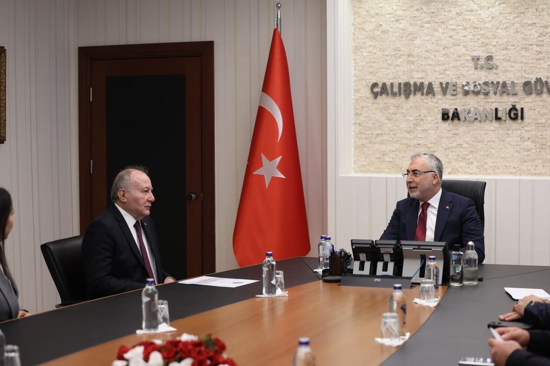 TÜRK-İŞ asgari ücret için pazarlık masasına oturmadı! HAK-İŞ ten açıklama geldi 4