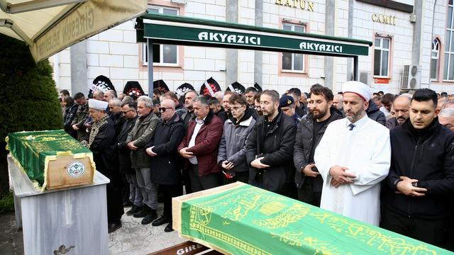 Giresun'daki trafik kazasında ölen dayı ve yeğenin cenazesi defnedildi