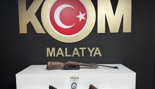 Malatya'da silah kaçakçılığı operasyonu: 2 şüpheli yakalandı