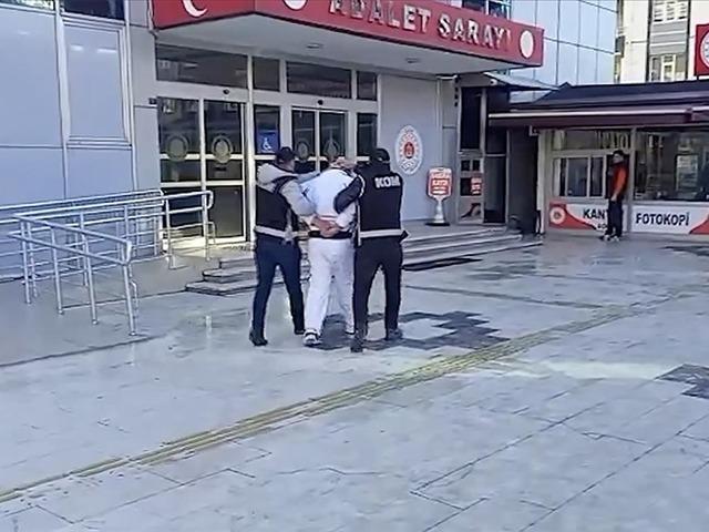Kırmızı b&uuml;ltenle aranırken G&uuml;rcistan'da yakalanmıştı