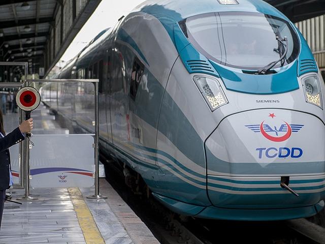 Hızlı trenlere ek sefer geliyor! Tarih a&ccedil;ıklandı: O şehirleri kapsayacak