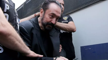 Adnan Oktar umduğu sonucu bulamadı! AYM'ye başvurusu reddedildi