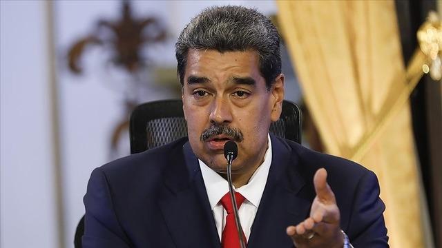 Venezuela Devlet Başkanı Yardımcısı: Maduro ve eşinin nerede olduğunuz bilmiyoruz