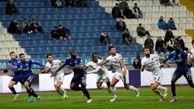 Gençlerbirliği'nden Kasımpaşa maçı sonrası açıklama: "Mücadele olarak herkesi yeneceğiz"