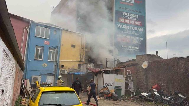 Bursa’da pide imalathanesinde yangın paniği 3