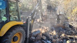 Adana'da evinde çıkan yangında 85 yaşındaki kadın hayatını kaybetti