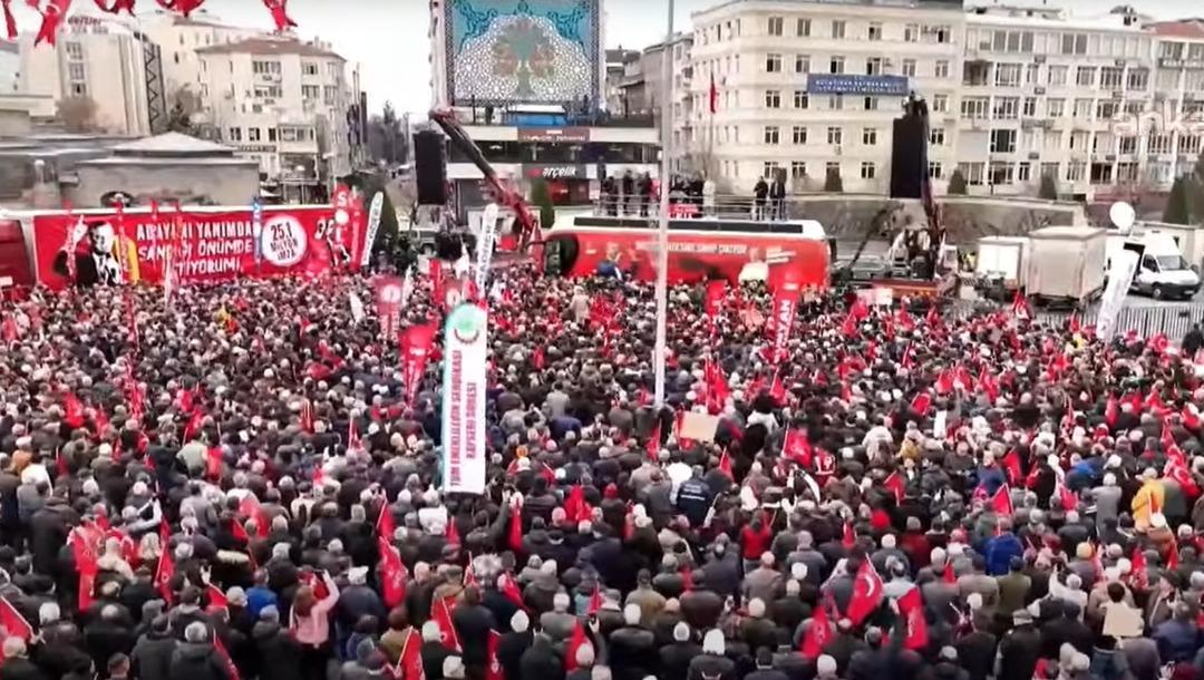 CHP lideri Özgür Özel den asgari ücret çıkışı!  Haktır  diyerek rakam verdi 2