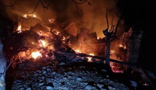 Ev yandı, alzheimer hastası yaşlı kadın aranıyor