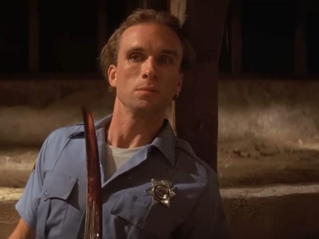 Ünlü oyuncu evinde ölü bulundu! 