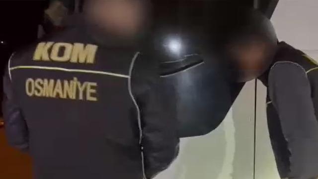 Osmaniye’de otobüste 277 kaçak cep telefonu ele geçirildi