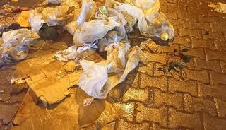 Uyarılara rağmen pazar yerini kirleten esnaf cezadan kurtulamadı