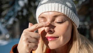 Tek nedeni soğuk değil! Cilt kuruluğu neden olur?