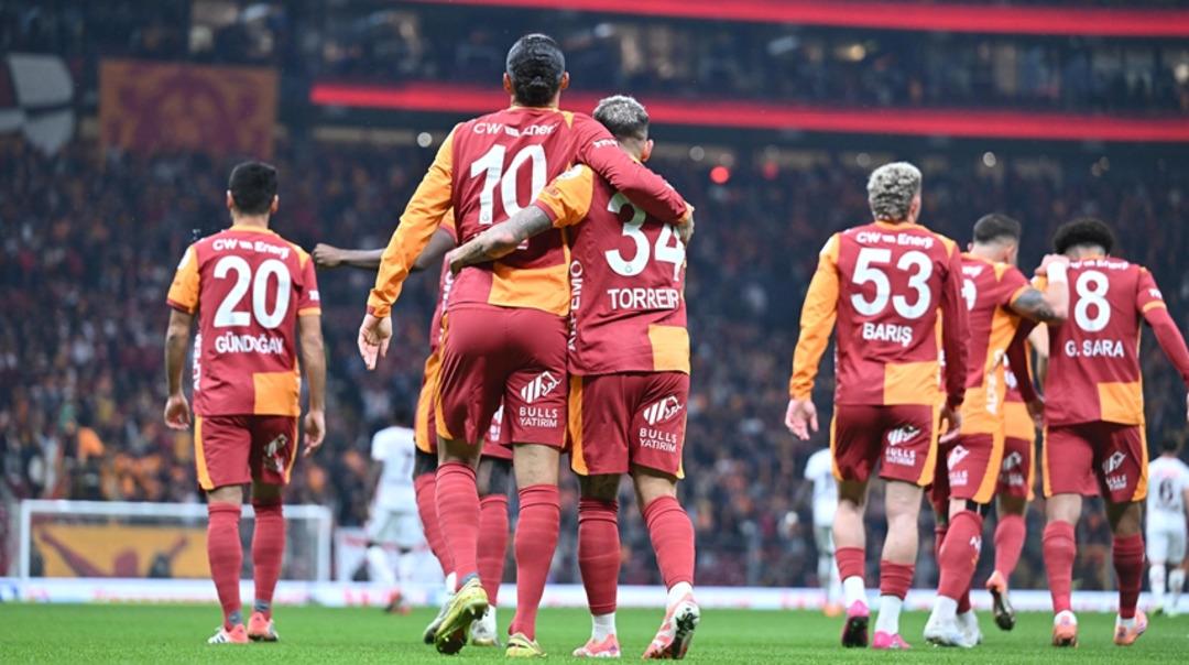 (Özet) Hesap.com Antalyaspor - Galatasaray Maçı Özeti ve Tüm Önemli Anları 11