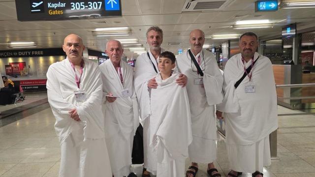 Şehit yakınları ve gaziler umreye gönderildi