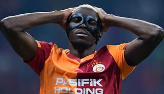 Galatasaray'a Osimhen'den kötü haber geldi!