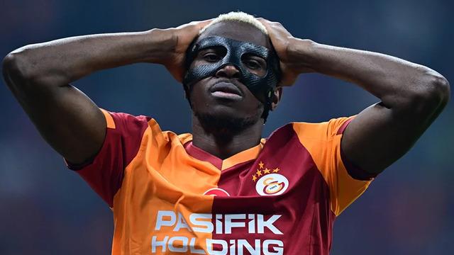 Galatasaray'a Osimhen'den kötü haber geldi!