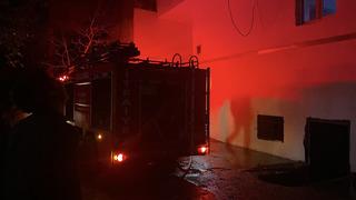 Apartmanda yangın paniği! Hastaneye kaldırıldılar