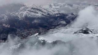 Gümüşhane beyaz gelinliğini giydi