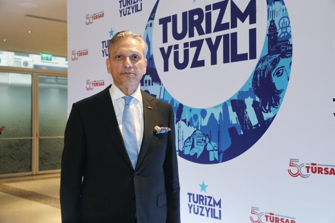 750 bin kişi tatile çıkıyor: 3 bin 600 TL den başlıyor 1