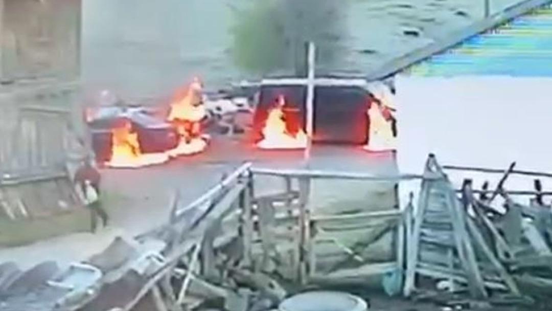 Köye kabusu yaşatıp, muhtarın araçlarını yaktılar: "Eve sıçrasaydı daha büyük bir facia olacaktı" 4