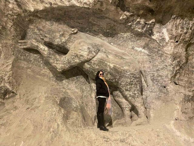 Yerin 150 metre altındaki bu mağarada şifa arıyorlar 3