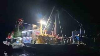 Gece yarısı teknelere baskın