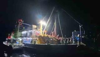 Gece yarısı teknelere baskın