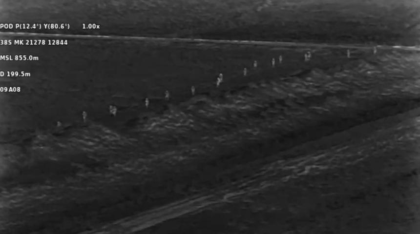 Iğdır&rsquo;da termal kamera ve İHA&rsquo;larla ka&ccedil;ak g&ouml;&ccedil;men tespiti:3 organizat&ouml;r yakalandı