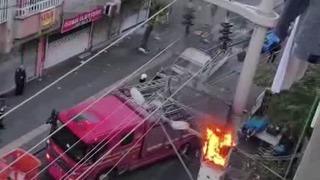 Diyarbakır’da aşırı yüke dayanamayan trafo alev aldı