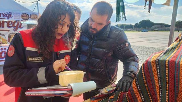 &Ccedil;anakkale&rsquo;de y&ouml;resel &uuml;r&uuml;n festivalinde gıda denetimi 1