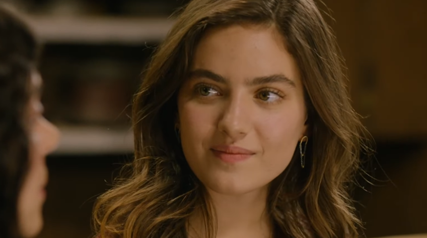 Taşacak Bu Deniz&rsquo;in Eleni&rsquo;si Ava Yaman'ın Instagram'ı 1 milyonu buldu