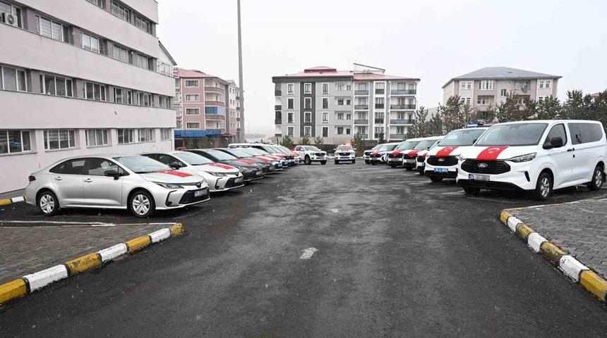 Ardahan&rsquo;da emniyete tahsis edilen 20 yeni ara&ccedil; t&ouml;renle hizmete alındı
